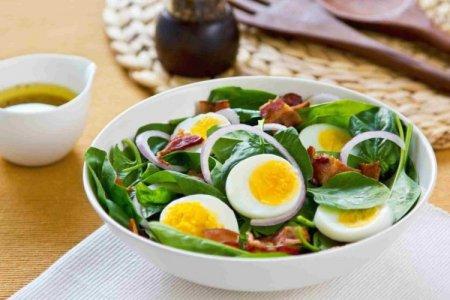 20 salades simples aux œufs durs