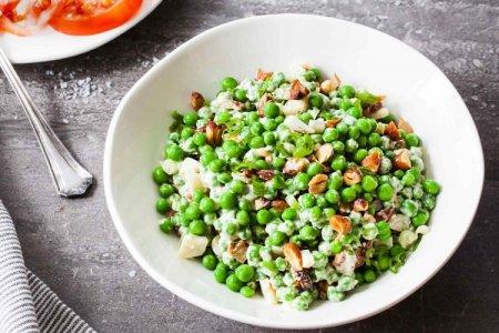 20 salades de pois verts simples qui vous mettront l'eau à la bouche