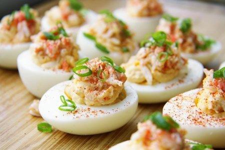 20 recettes d'œufs farcis pour la table des fêtes