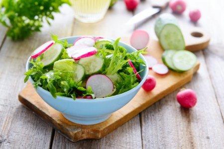 20 salades rapides d'aliments simples