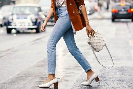 Jeans femme à la mode, printemps-été 2021 : nouveaux modèles et tendances (50 photos)
