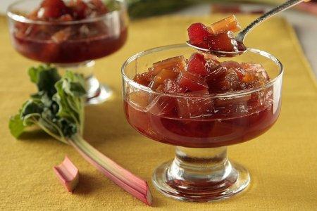 20 délicieuses recettes de confiture de rhubarbe