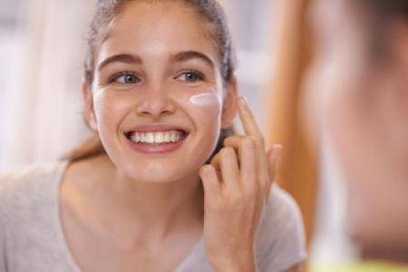Comment se débarrasser de l'acné sur votre visage : les meilleurs moyens