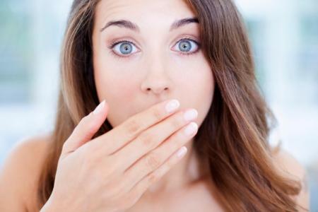 Comment se débarrasser de la mauvaise haleine : 9 façons rapides