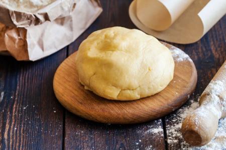 Comment faire de la pâte sablée : 5 recettes classiques avec photos (pas à pas)