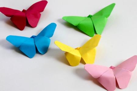 7 façons simples de faire un papillon en papier