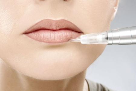 Maquillage permanent des lèvres : qu'est-ce que c'est (photos avant et après)