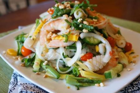 15 meilleures recettes de salade de crevettes et de calmars